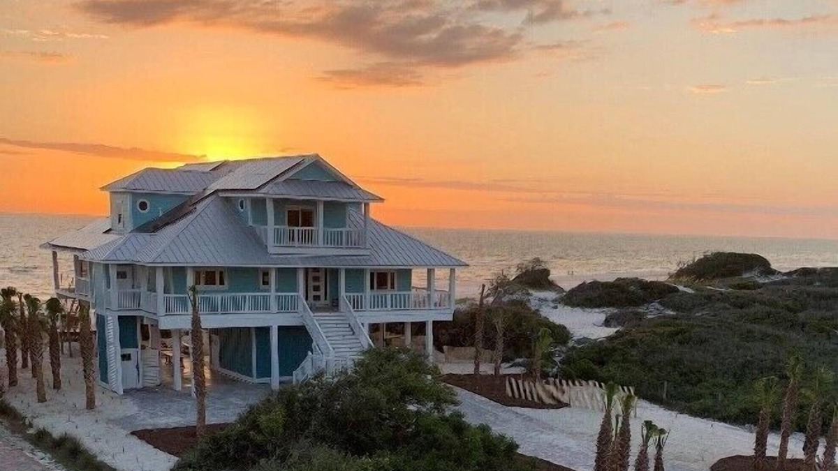 Port St. Joe House | Graceland: Beachfront Home- Last Home on the Cape, Designer Interior, Sleeps 11!