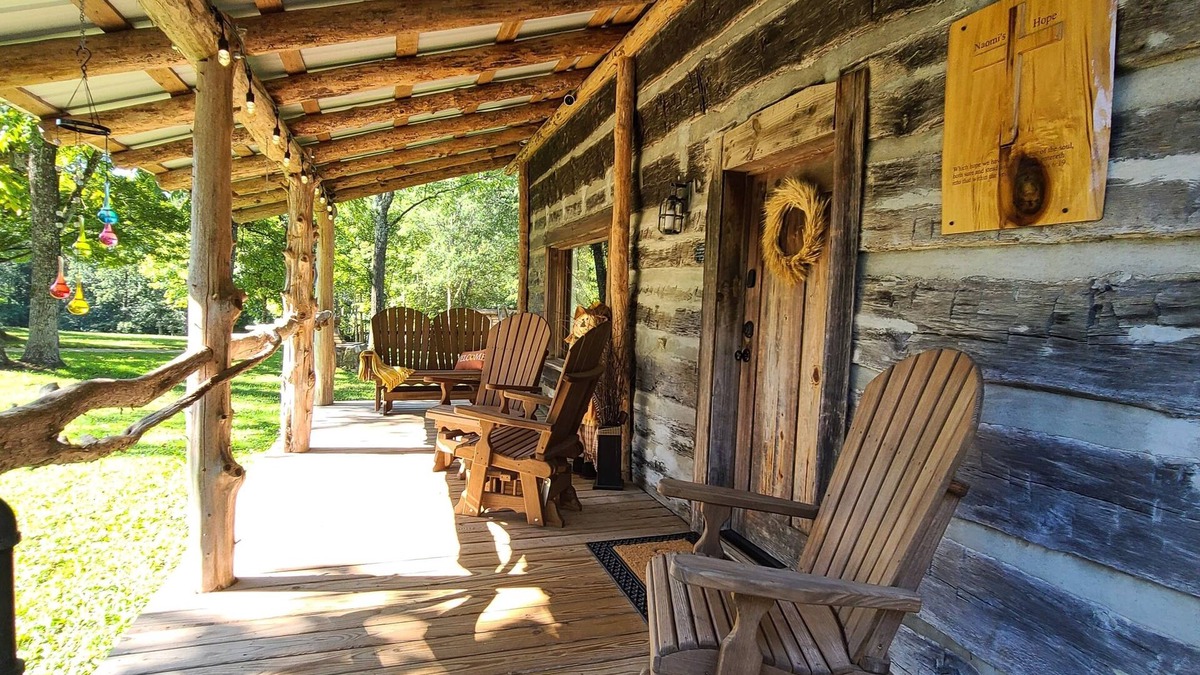 Pilot Mountain Cabin | Graceland Farm 200 yr old rustic cabin located near the heart of Pilot Mtn, NC