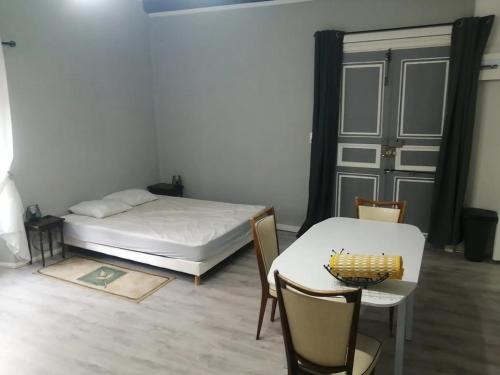 Bourg-Argental Apartment | Gradina Bulgarana