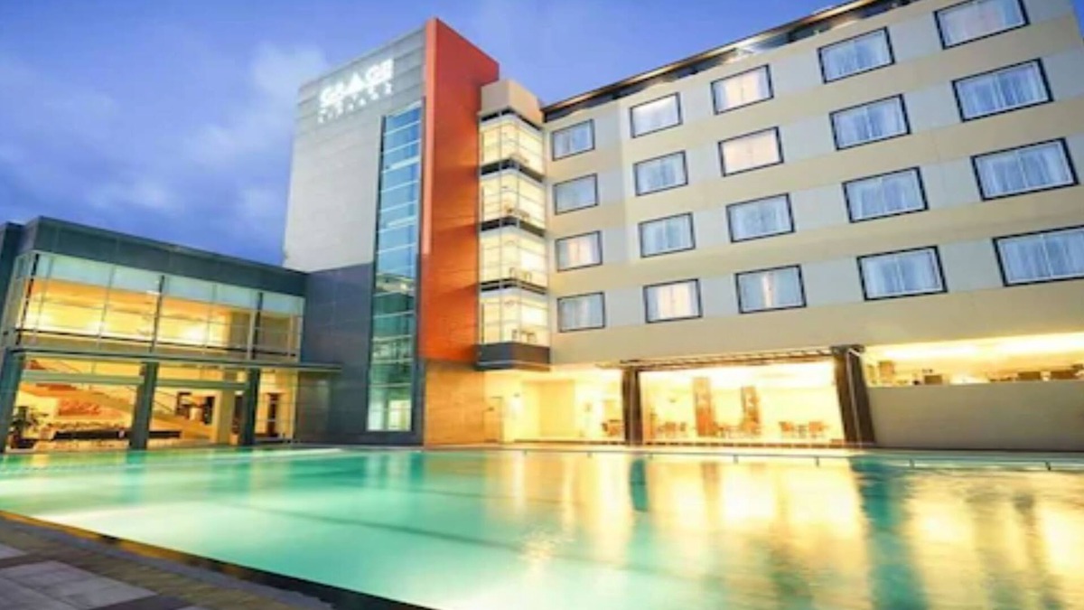 West Cirebon Hotel | Grage Hotel Cirebon
