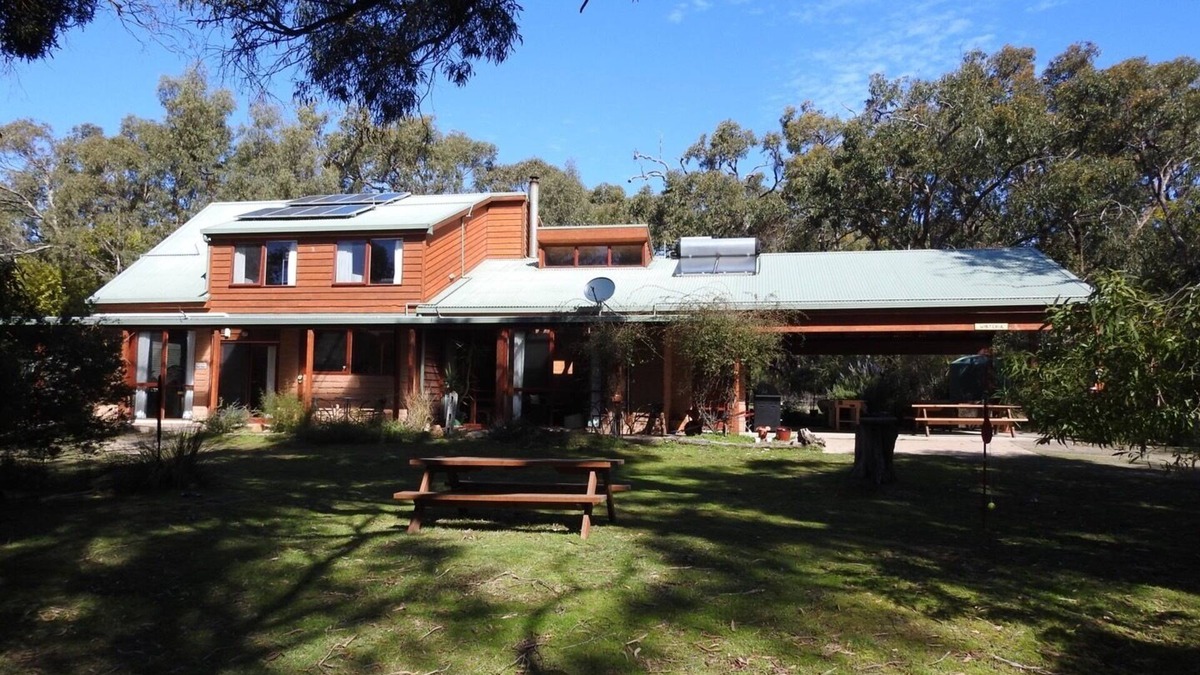 Halls Gap House | Grampians Private Bushland Retreat