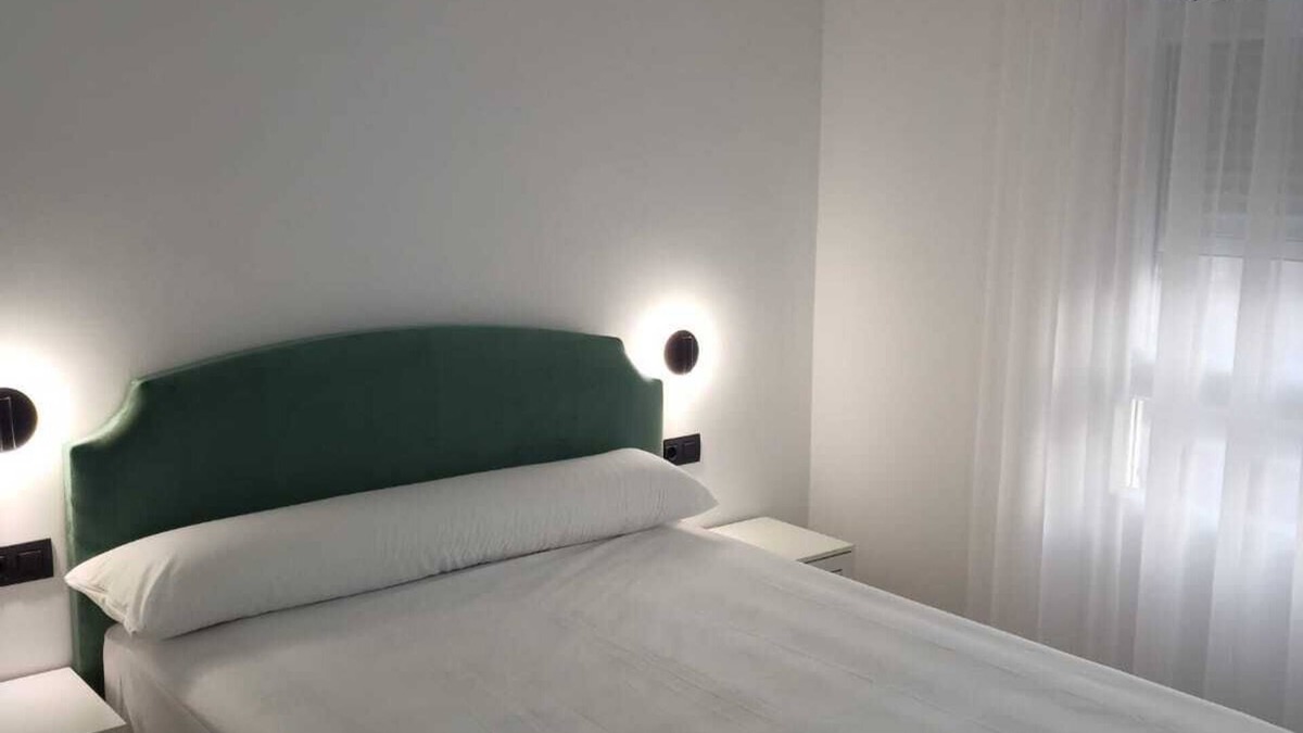 Camino de Ronda Apartment | Granada-Arabial Apartment