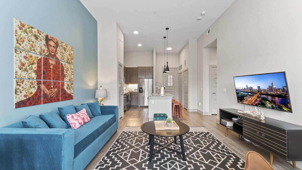 Montopolis Apartment | Grand 1BR luxe suite close to Downtown w/fast WiFi