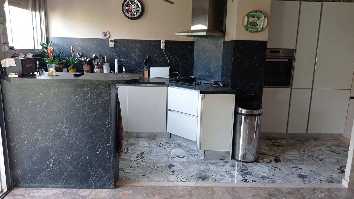 Caucade Condo | Grand 3 Pièces Dans Résidence Standing Avec Garage Proche de la mer