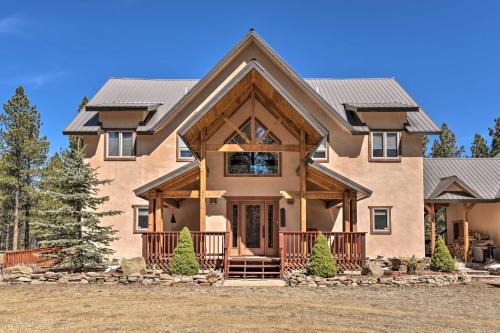 Angel Fire House | Grand Angel Fire Retreat with Hot Tub and Fire Pit!