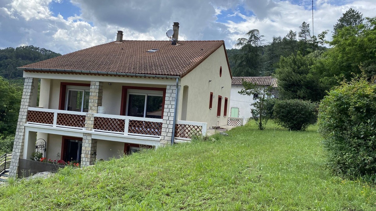 Saint-Jean-du-Gard Apartment | Grand Appartement à 15 min du Village Idéal Pour une Famille