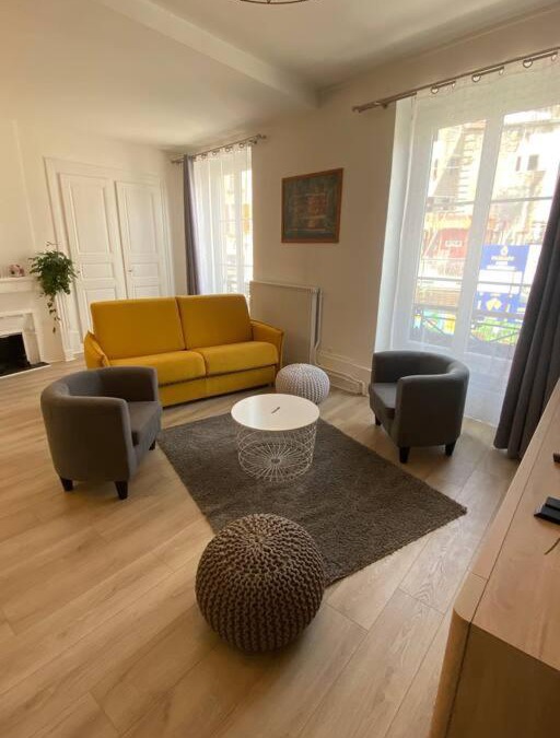 Macon Apartment | GRAND APPARTEMENT - Au cœur de Mâcon