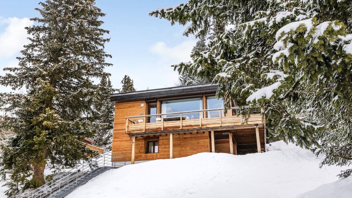 Chamrousse Ski Chalet | Grand Chalet Standing Avec Jacuzzi à Chamrousse ski 1750