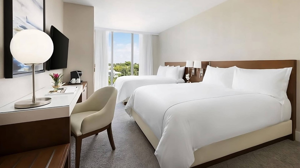 Bay Harbor Islands Hotel | Grand Deluxe 2BR Suite With Balcony at The Altair Hotel Bay Harbor Miami, Pool!
