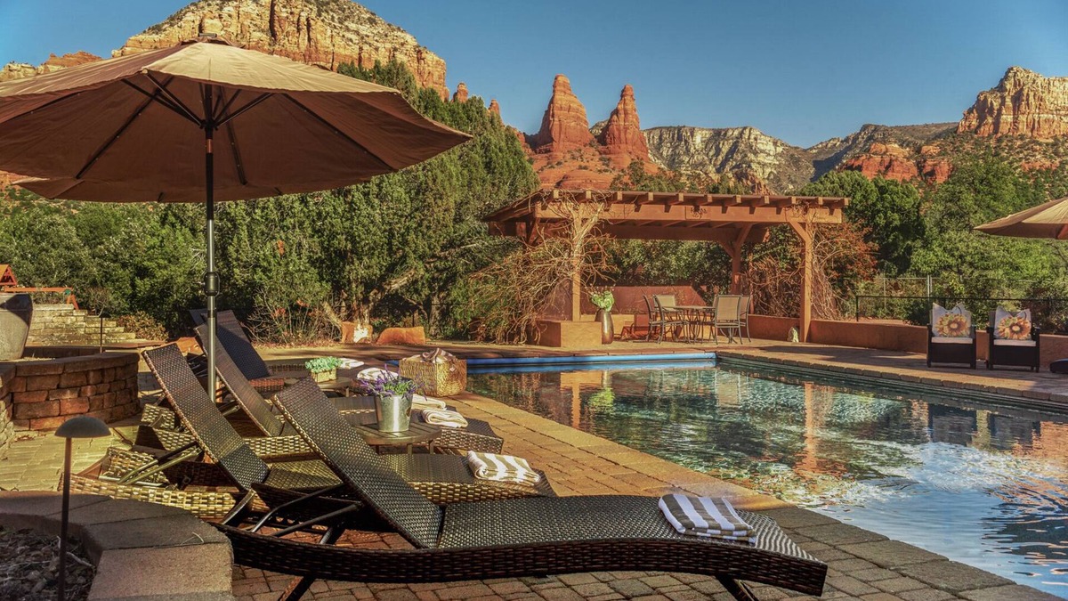 Sedona House | Grand Estate: Pool/Tennis/Pickleball/Golf/Firepit/Hot Tub on 6 Private Acres!