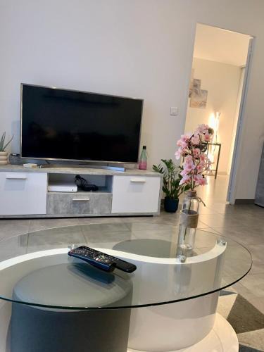 Plaisir Apartment | Grand F3 - Emplacement d'or proche Paris et Versailles