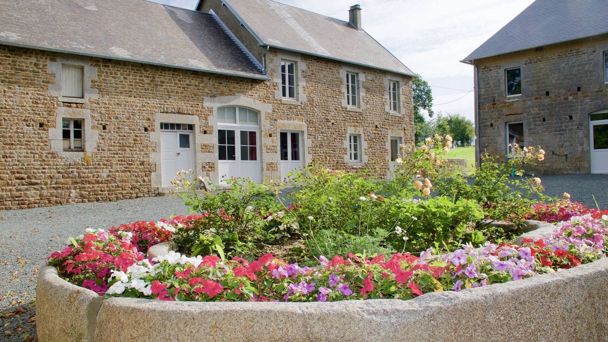 Contrieres House | Grand Grand Family gîte - (7 km from the beaches)