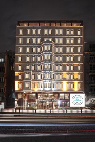 Pera Hotel | Grand Halic Goldenhorn