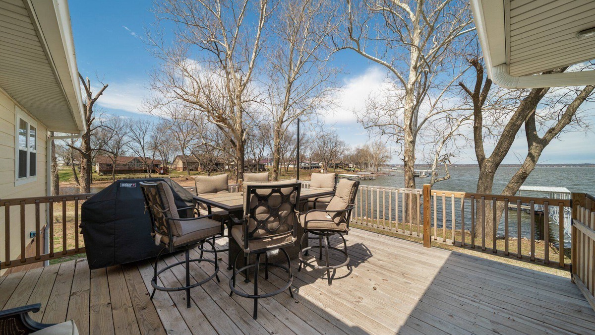 Grove House | Grand Lake Waterfront home 5 minutes to the boat launch!