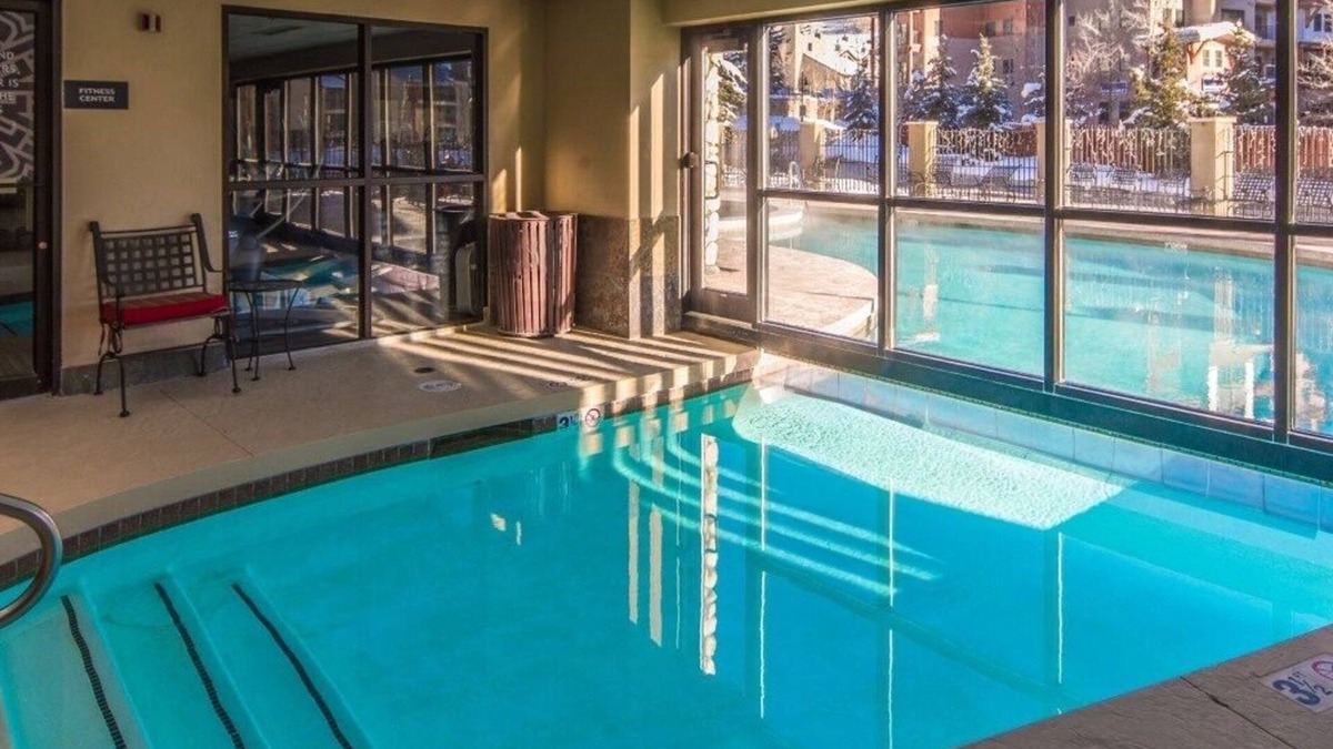 Crested Butte Condo | Grand Lodge Condo In The Heart Of Mt Crested Butte 1 Bedroom Condo - No Cleaning Fee! by RedAwning