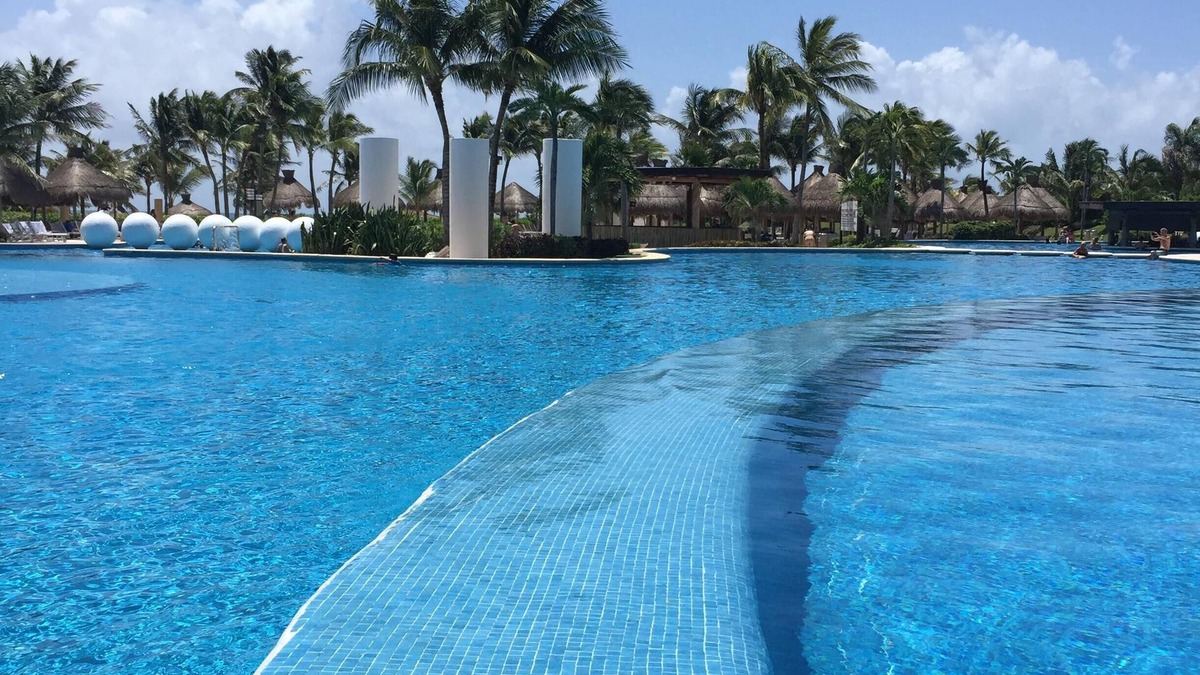 Downtown Cancun Villa | Grand Luxxe 1 Bedroom 6 People Private Pool On Balcony Free WiFi