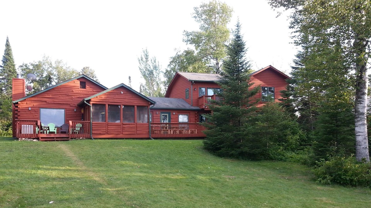 Grand Marais Cabin | Grand Marais Deviltrack Lake Home!