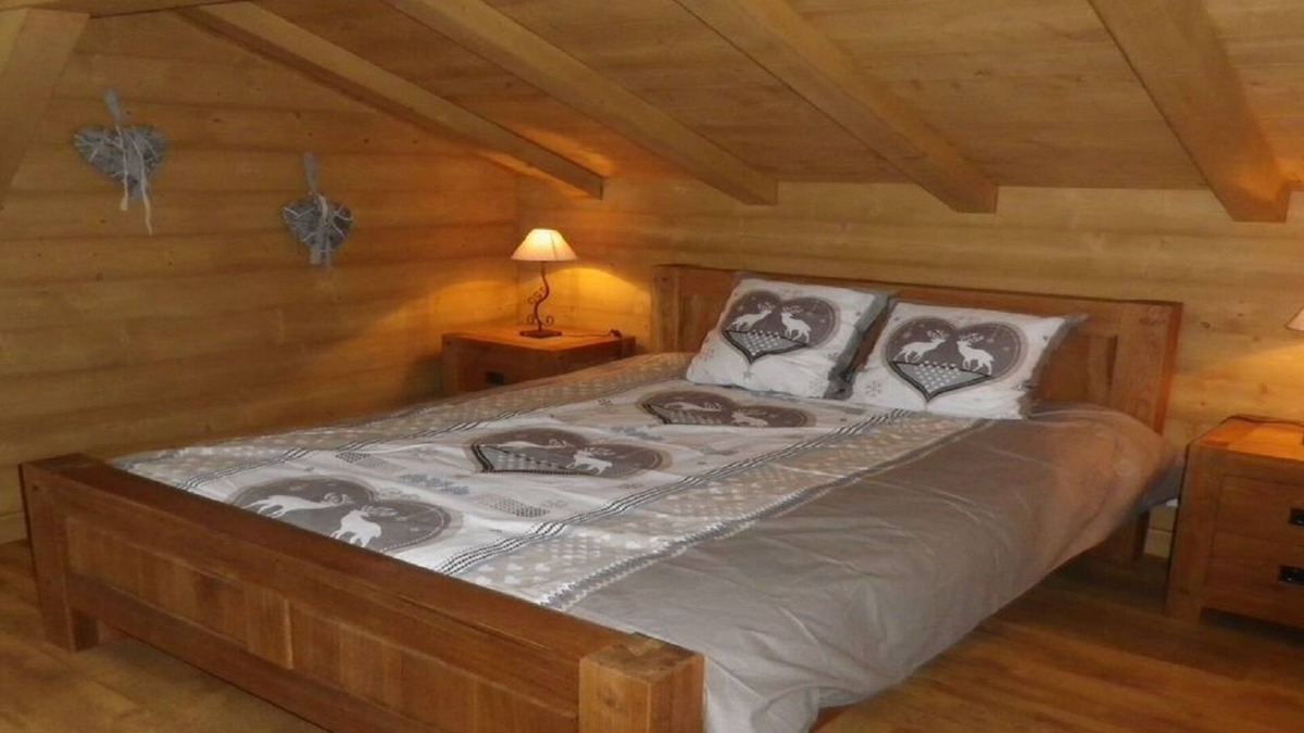 Verchaix Ski Chalet | GRAND-MASSIF VERCHAIX-MORILLON-SAMOENS MOUNTAIN CHALET APARTMENT 6/8 PERS