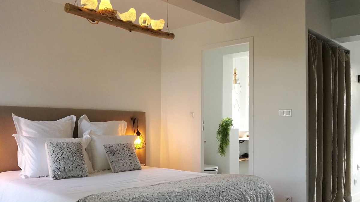 Suce-sur-Erdre House | Grand "nid de L'erdre" Avec Spa et Accès Rivière