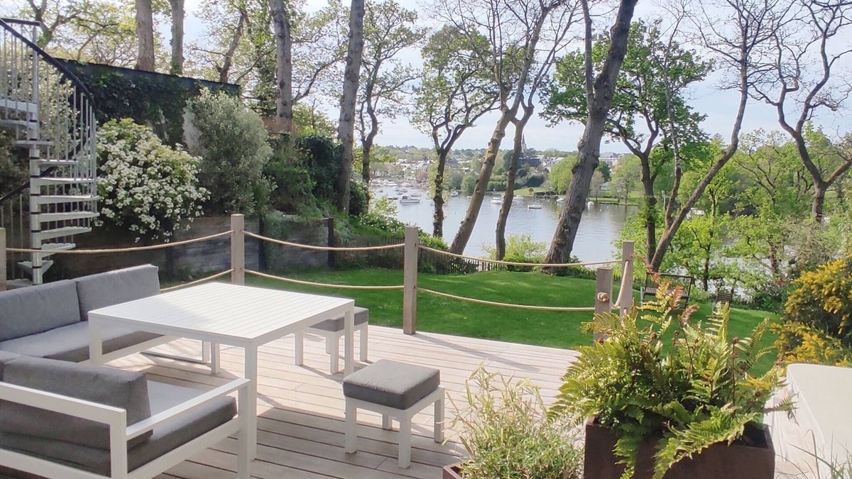 Suce-sur-Erdre House | Grand "nid de L'erdre" Avec Spa et Accès Rivière