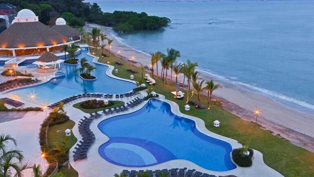 Playa Bonita Village Condo | Grand Panoramic Ocean View Property in Panama