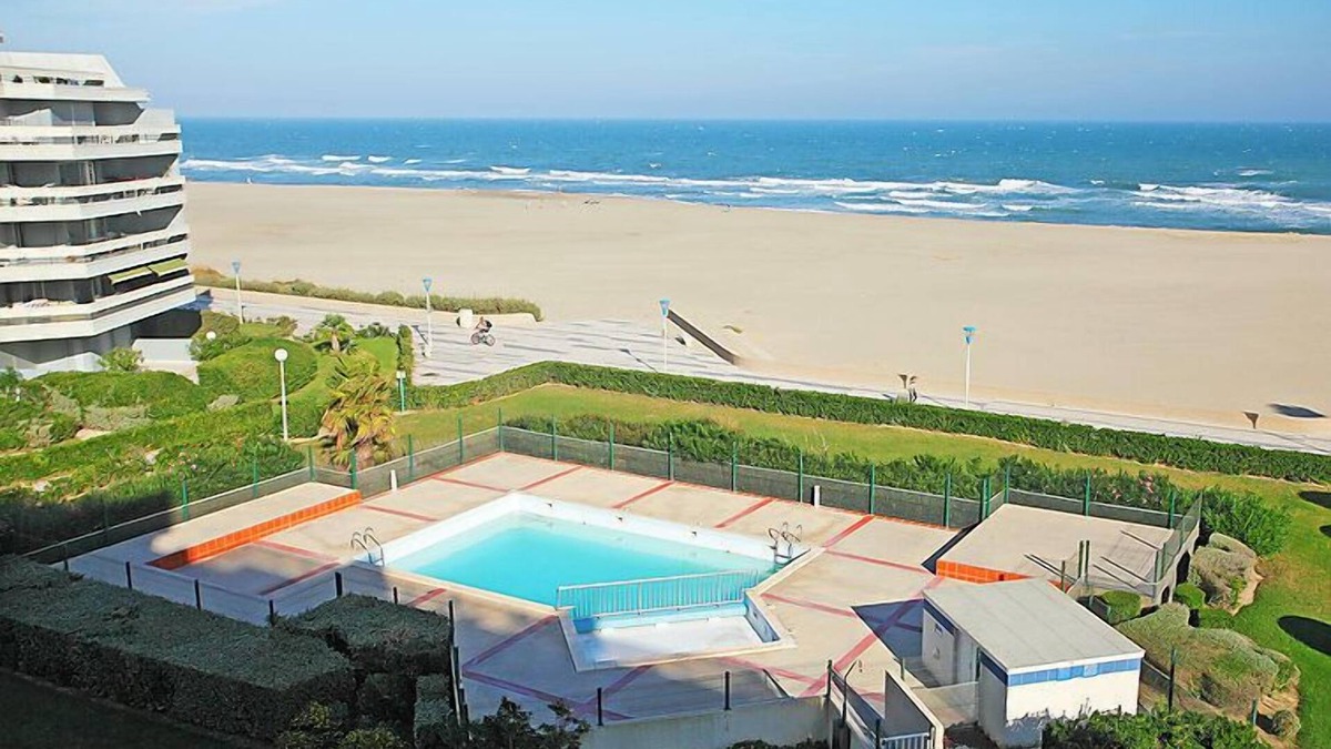 La Cote Radieuse Apartment | Grand Sud by Interhome
