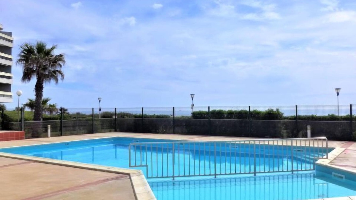 La Cote Radieuse Apartment | Grand Sud by Interhome