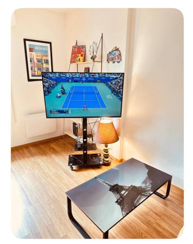 Saint-Pierre - Rene II - Bonsecours Apartment | Grand T2 tout confort 48 M2 - Offre cinéma et sport canal séries, netflix, Dazen, eurosport, apple TV, OCS, paramount, prime vidéo