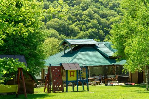 Bastasi Resort | Grand Tara Rafting Resort