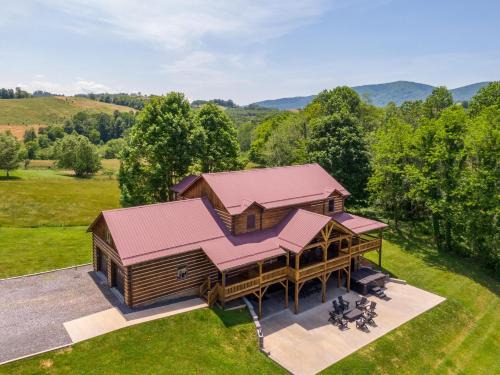West Jefferson House | Grand Vista Lodge