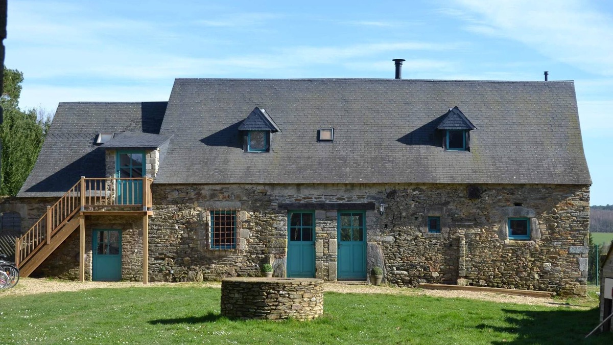 La Chapelle-Caro House | Grande Grange Bretonne, Piscine Chauffée et Tennis