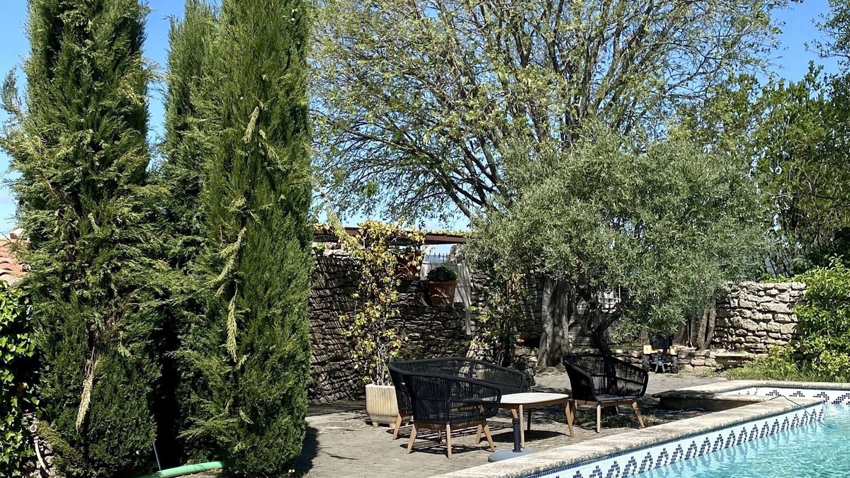 Goult House | Grande Maison Familiale Avec Piscine Dans le Coeur du Village de Goult