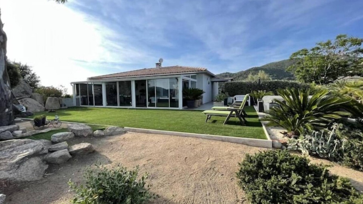 Alata Villa | Grande Villa 10/12 Pers vue mer + Véhicule
