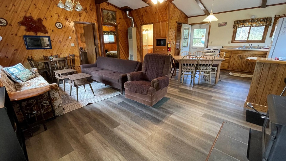 Montreal Cabin | Grandpa Jim's Cabin