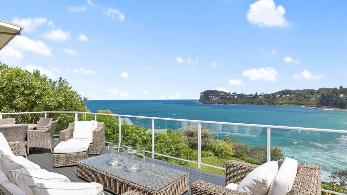Whale Beach House | Grandview over Whale Beach by TCC