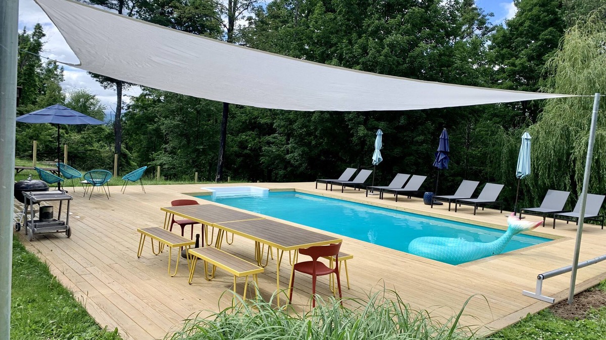 Kerhonkson House | Granit House. Mid-Century Modern with Pool, View, & privacy.Dog and Kid friendly