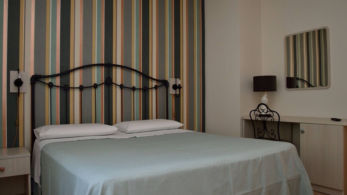 Citta Sant'Angelo House | Granny Cornelia's accommodation
