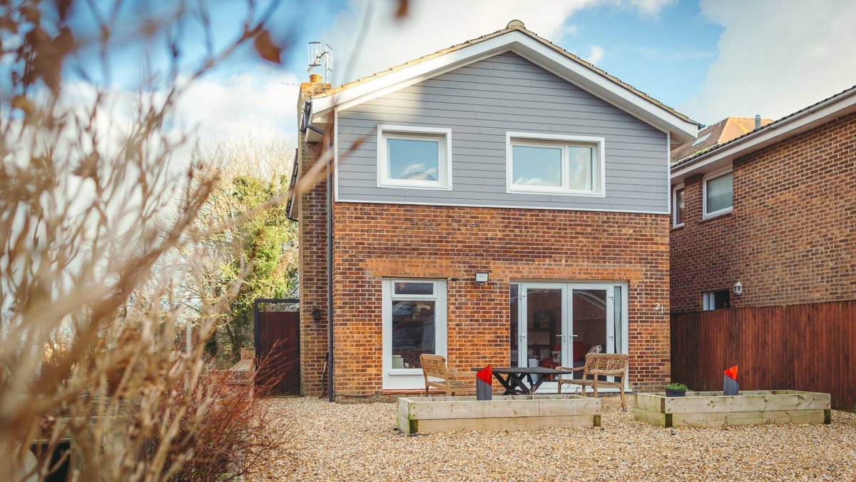 Eastbourne Seafront House | Granville Heights - welcoming 3-bed family home