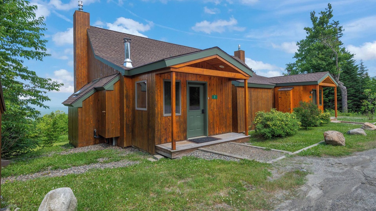 Rangeley Condo | Gray Fox 7 | Beautiful ski in/ski out condo, with amazing views!