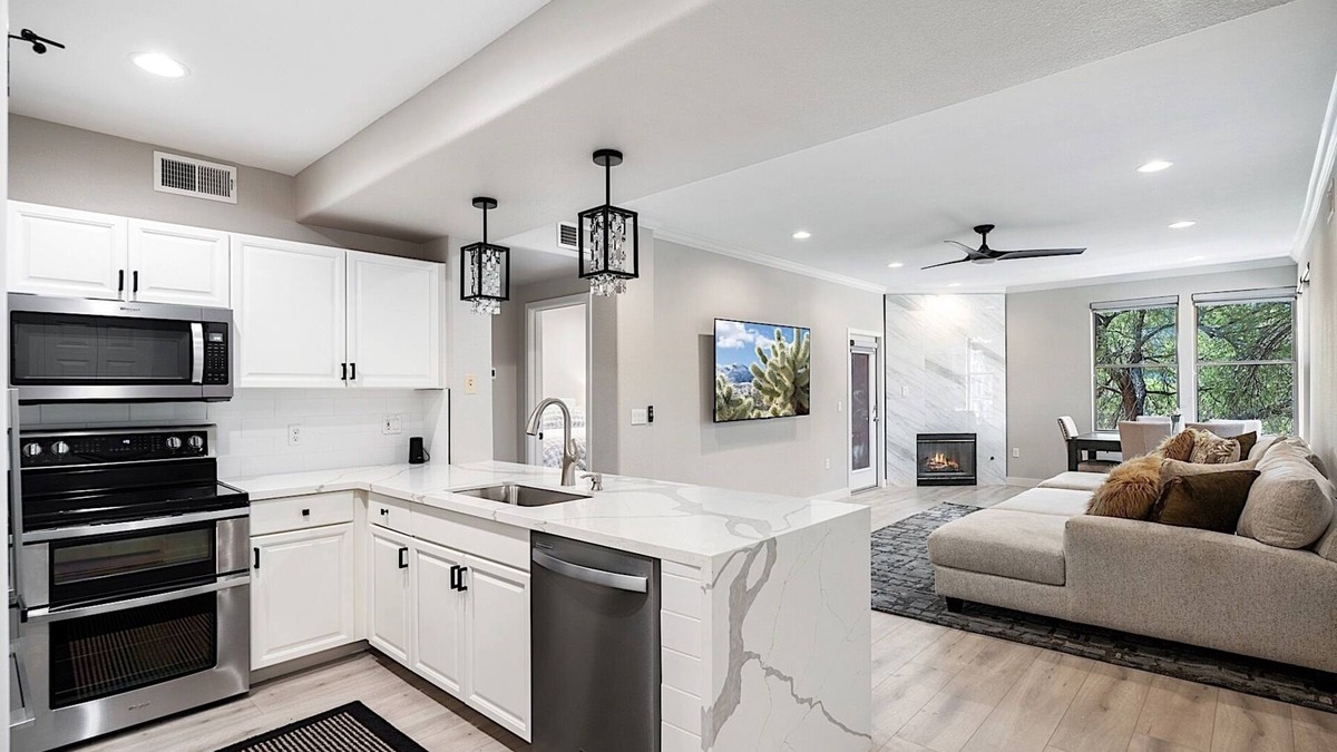 North Scottsdale Condo | Grayhawk Spacious 2 Bedroom Condo/Community Pool/Fire Pit/Jacuzzi/Fitness