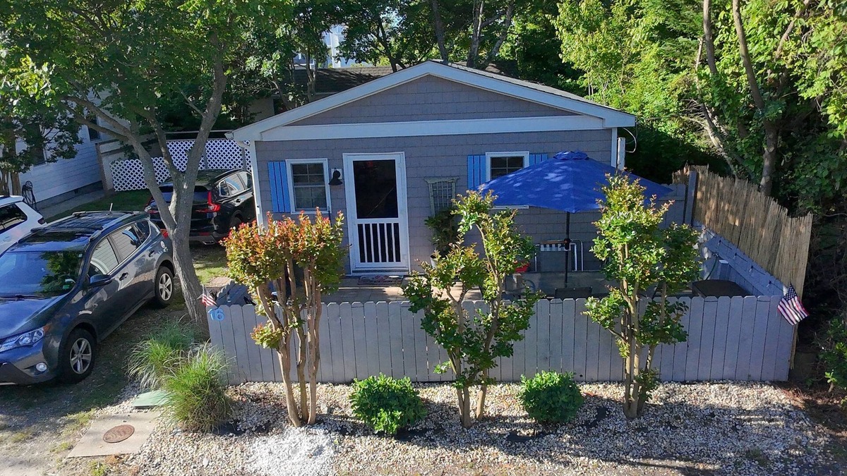 Dewey Beach Cottage | Great 2BR/1BA - 1/2 block to Beach with new fenced in patio!