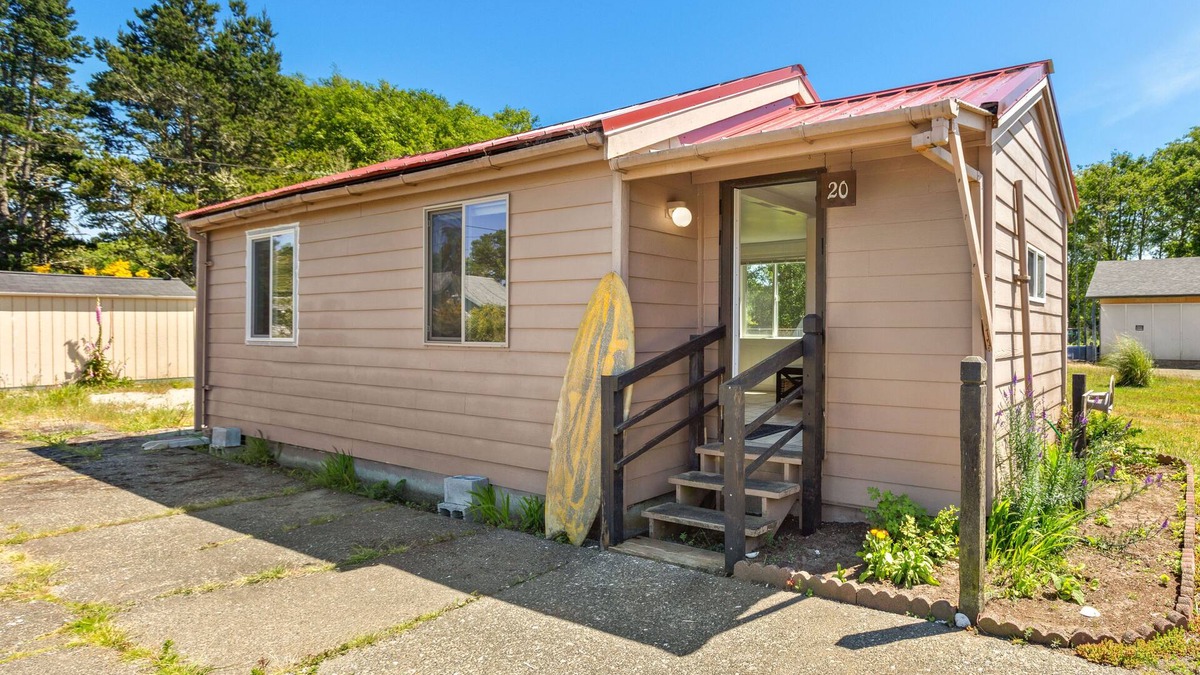 Westport Cottage | Great Base of Operations for Seaside Fun!