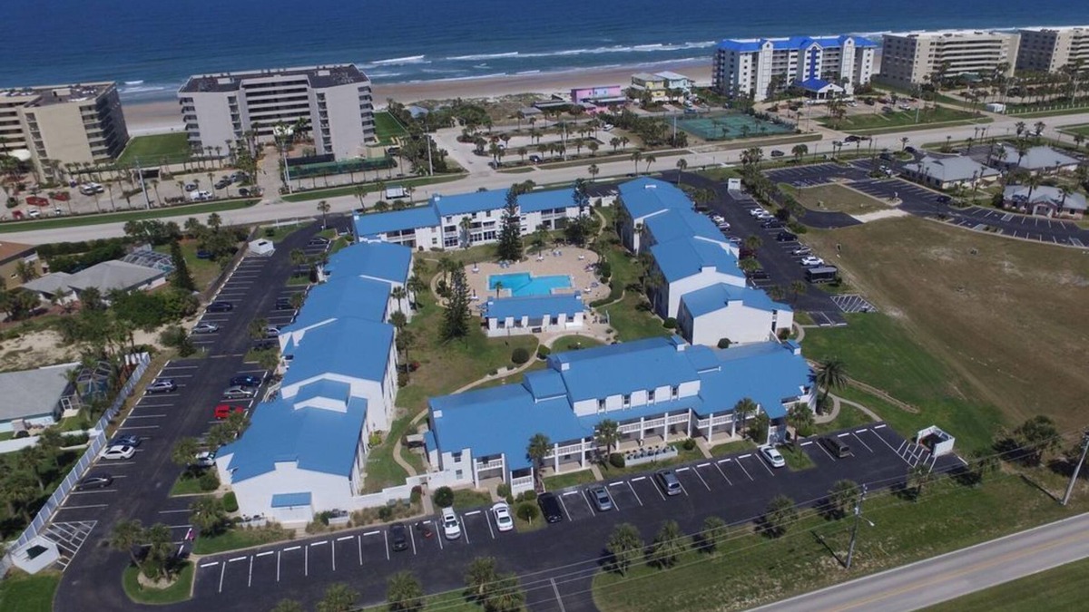 Ponce Inlet Condo | Great Beachside Condo in beautiful Ponce Inlet, FL - short drive to attractions