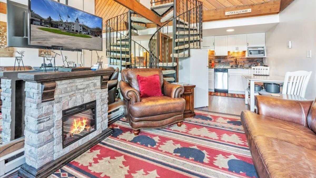 Mancelona Condo | Great Condo at the base of Schuss Mountain!