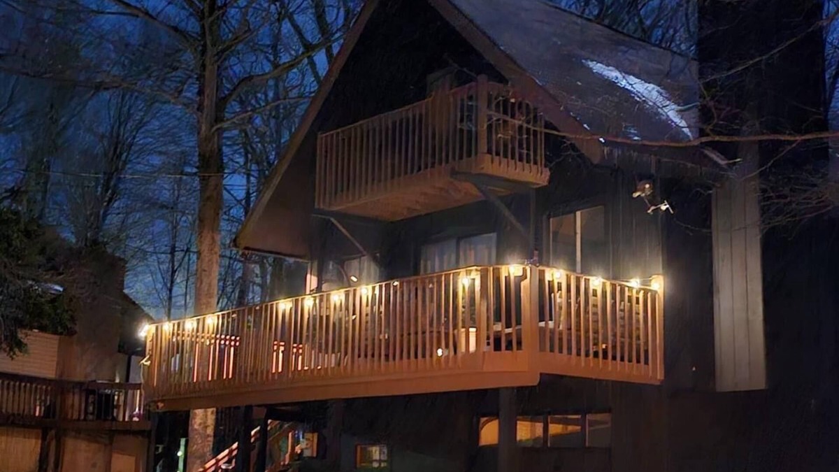 Tobyhanna Cabin | Great Cozy-Cabin in lovely Tobyhanna. Pet-Friendly!