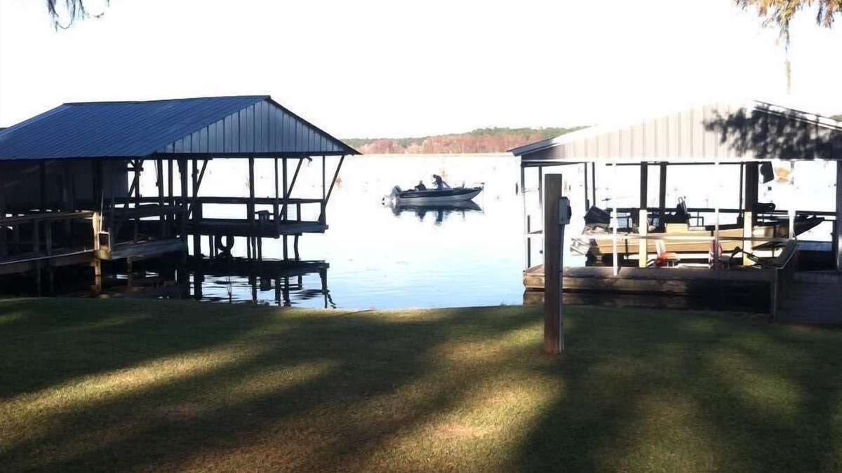 Donalsonville House | Great Creek Location for fishermen, travelers, hunters, and families!