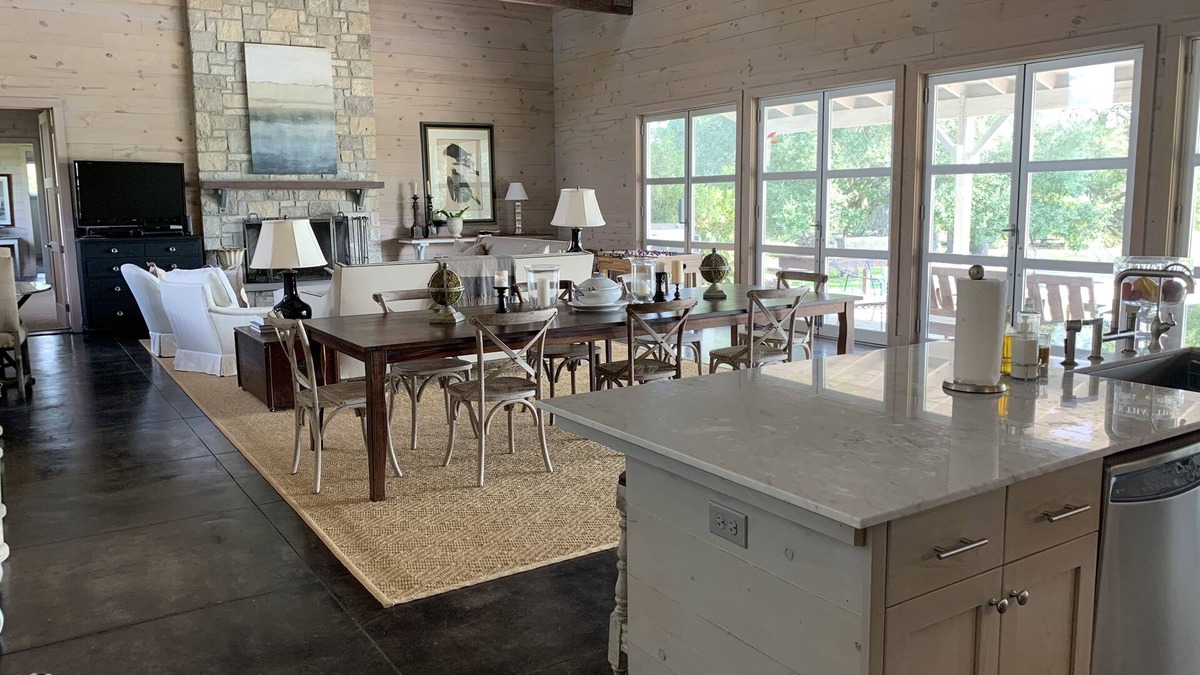 Round Top House | Great Family Compound five miles from Round Top