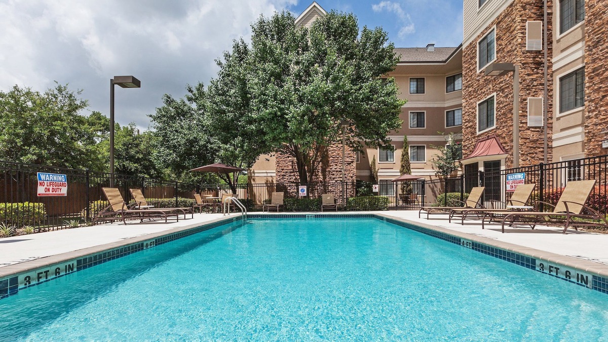 Round Rock West Condo | Great for Business Travelers! Quiet Suite + FREE Buffet Breakfast