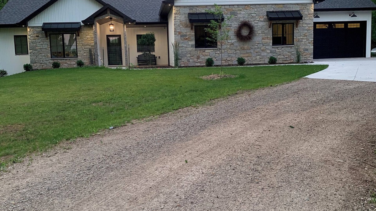 Forest Junction House | Great for entertaining 5 bedroom spacious home 17 miles from Lambeau Field.