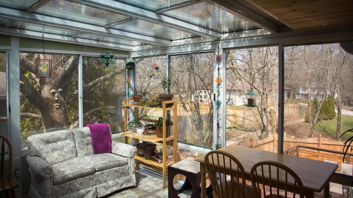 Bloomington House | Great for families, graduation or IU sporting events